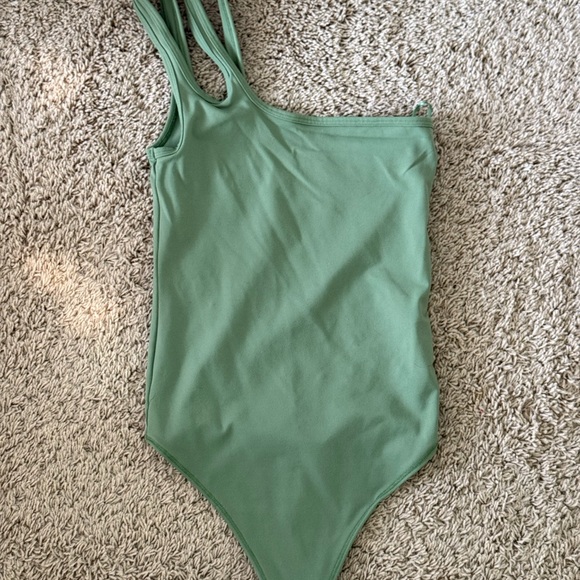 Abercrombie & Fitch Green Bodysuit One Piece - Picture 1 of 4